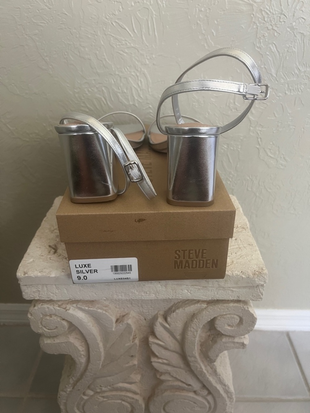 Steve Madden Metallic Silver Slingback Block Heel Sandals - Picture 4 of 6